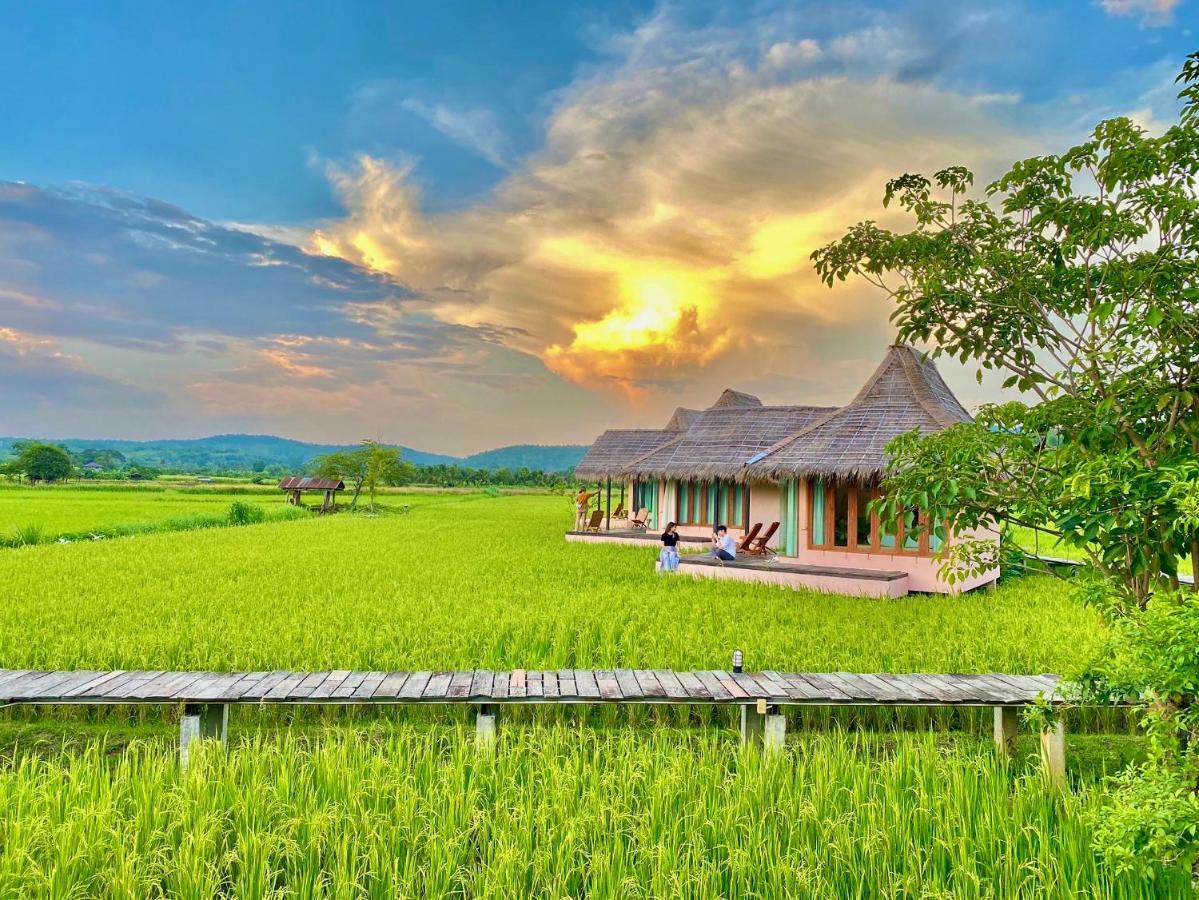 Baan Porhdoi Goidao Villa Chiang Dao Exterior photo